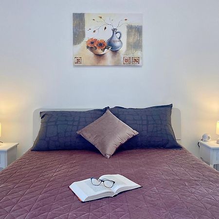 Ema Apartment Пула Екстер'єр фото