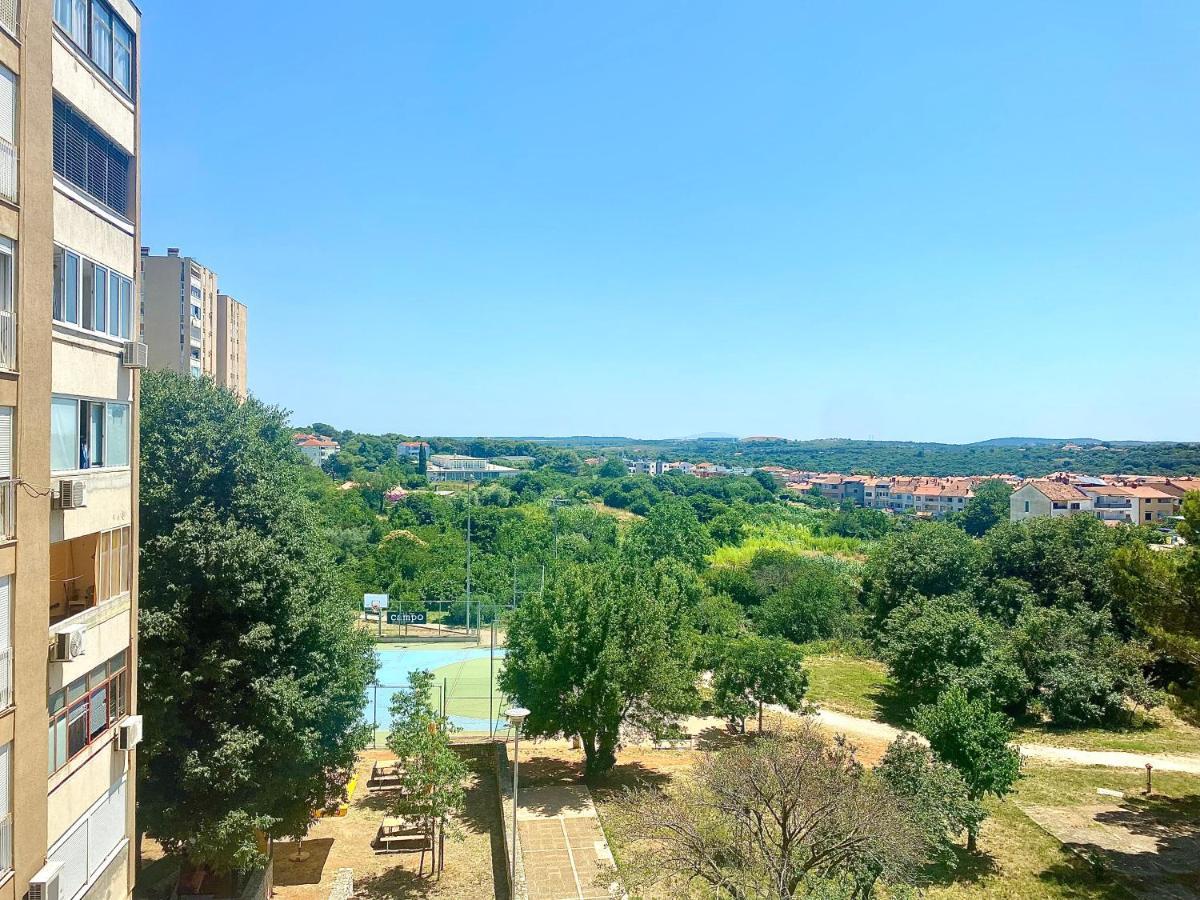 Ema Apartment Пула Екстер'єр фото
