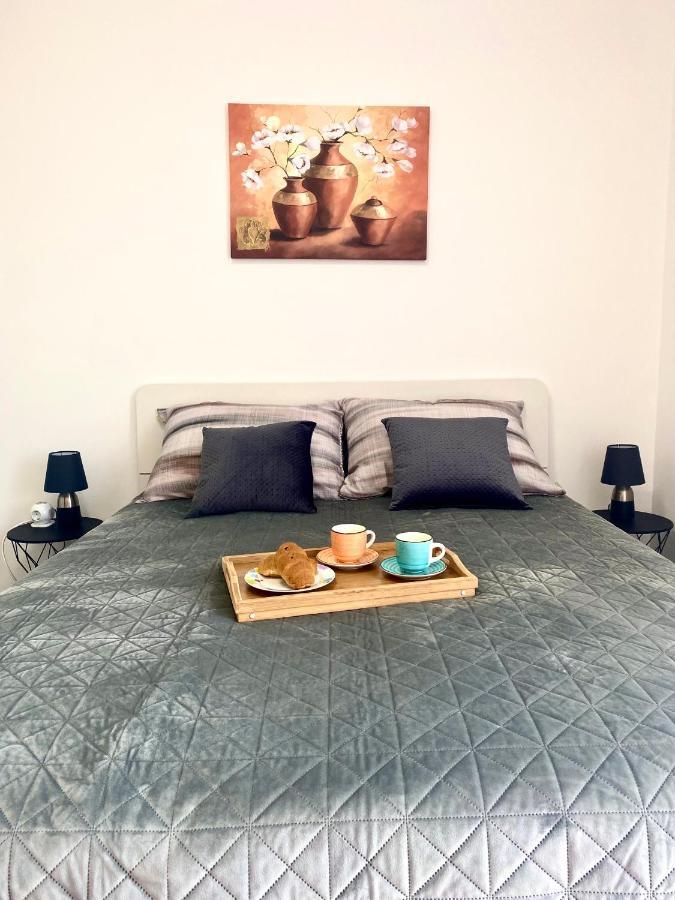 Ema Apartment Пула Екстер'єр фото
