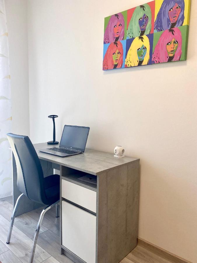 Ema Apartment Пула Екстер'єр фото
